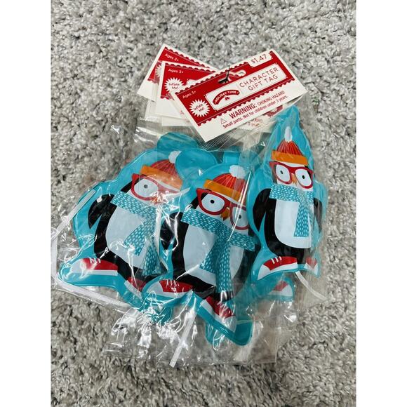 Big Inflatable Character Gift Tag Penguin Approx 3"x5" Bundle Set Of 10 New - Picture 5 of 8